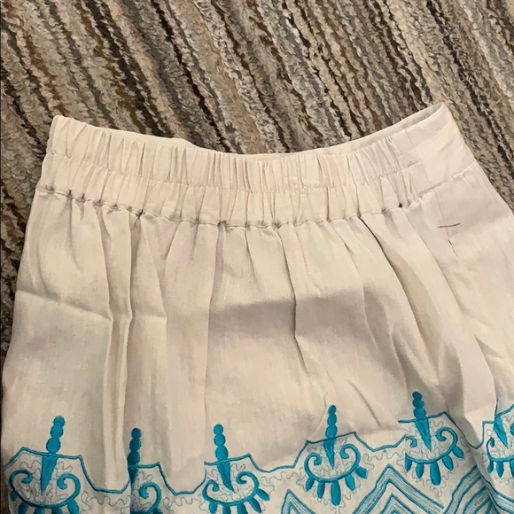 Madison embroidered skirt - Picture 5 of 5